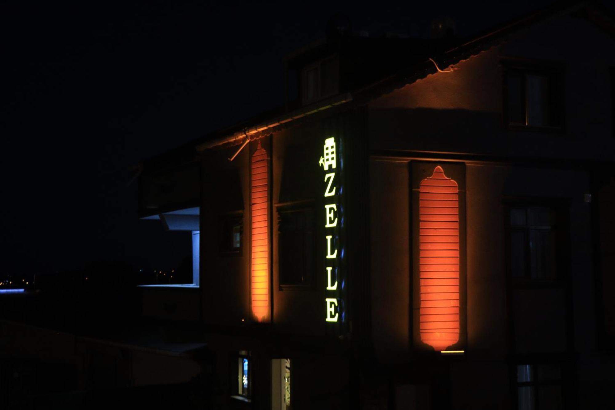 Zelle Airport Boutique Hotel Arnavutkoy Bagian luar foto